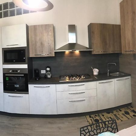 Ca Nicola 2 Apartment Cortemaggiore Luaran gambar